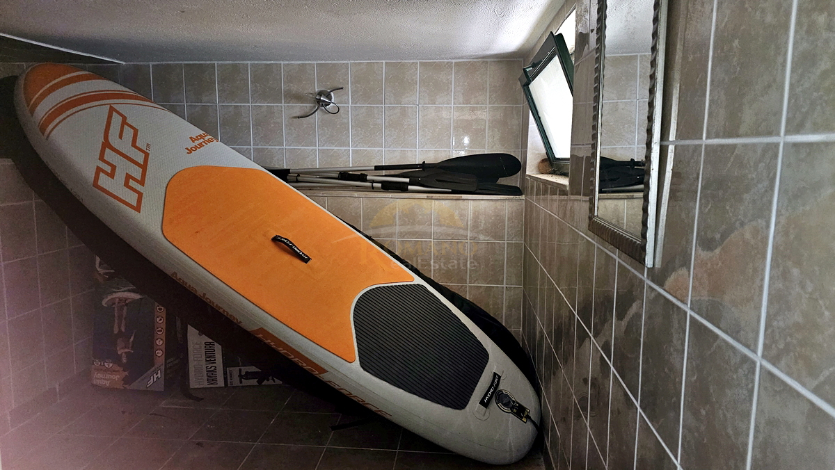 Bellissima casa dalmata a Sevid in ottima posizione con piscina e vista